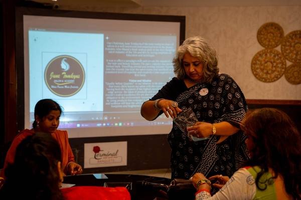 Massarat in session, The Founders’ Table